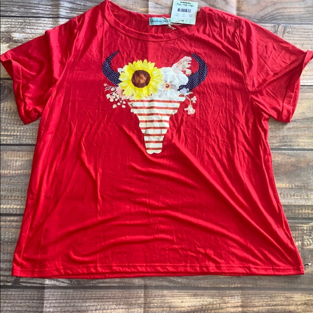 NWT Bullskull Top